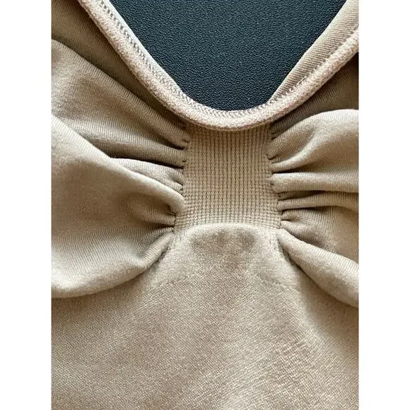 NEW SKIMS ~ Seamless Sculpt Brief Bodysuit Size Small Wedding EVENT - Picture 7 of 7